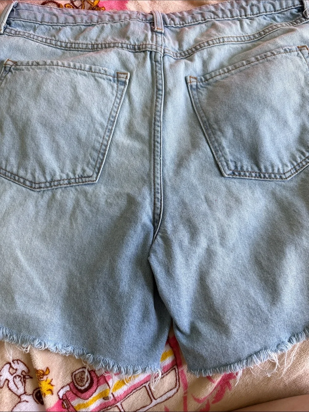 Forever 21 Light Blue Denim Frayed-Hem Long Length Shorts Classic Basic Summer